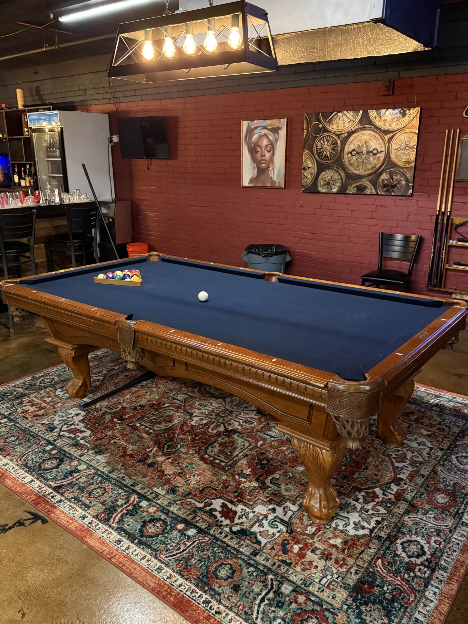 Pool table